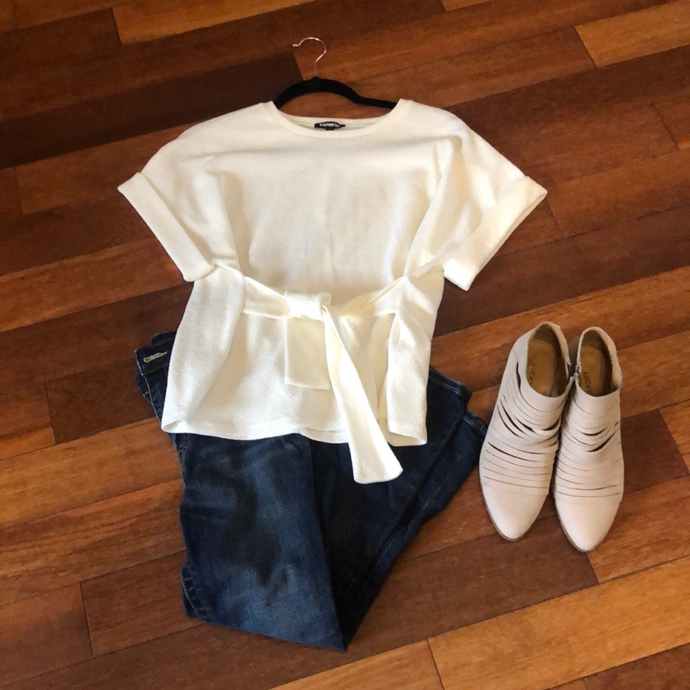 Front or back tie white dress shirt XS